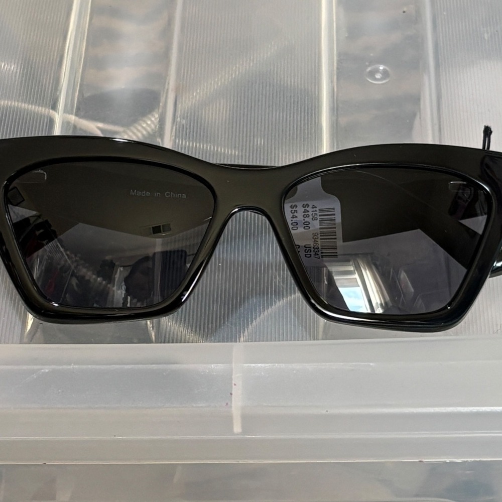 NWT Anthropologie Black Cat Eye Sunglasses Eyewear Y2K Retro Glam - Picture 2 of 5